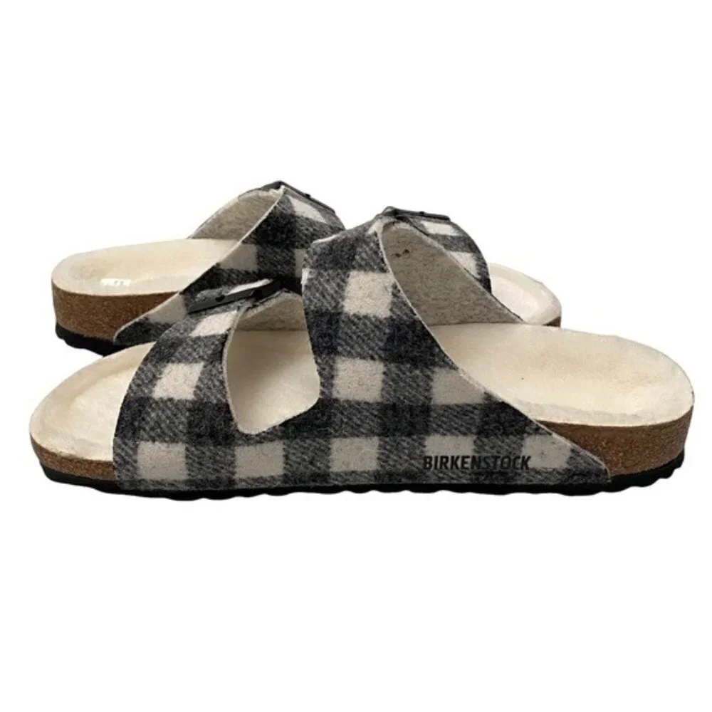 Birkenstock Arizona Rivet Plaid White Narrow Fit Men’s Szs 39/US 6 and 40/US 7